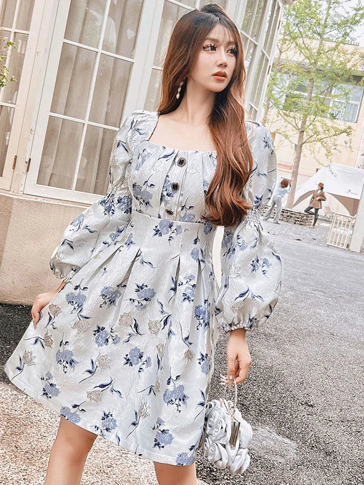 New Palace Style Elegant Waist Wrapped Lantern Sleeve Jacquard Dress for Women